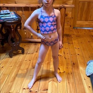 Hanna Andersson seashell 3 piece set size 6-7 (120cm)